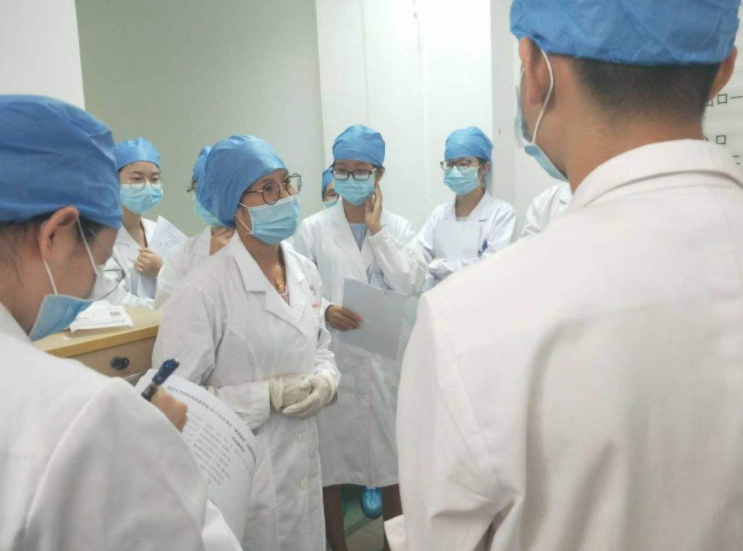 医学类专业“就业前景”排名，护理学热度下降，中医有望完成逆袭