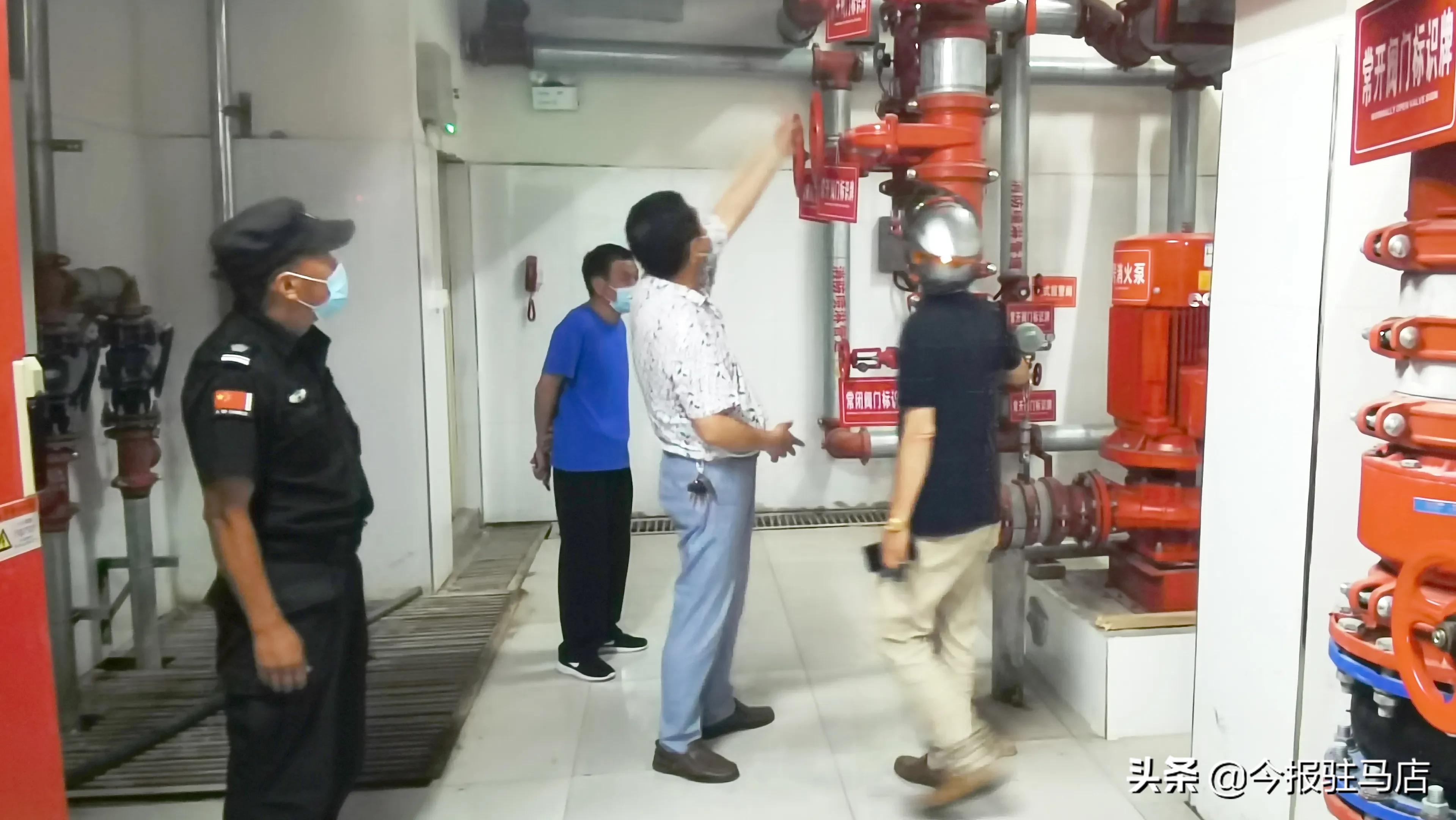 駐馬店實驗小學(xué)：加強(qiáng)校園安全檢查(圖4)