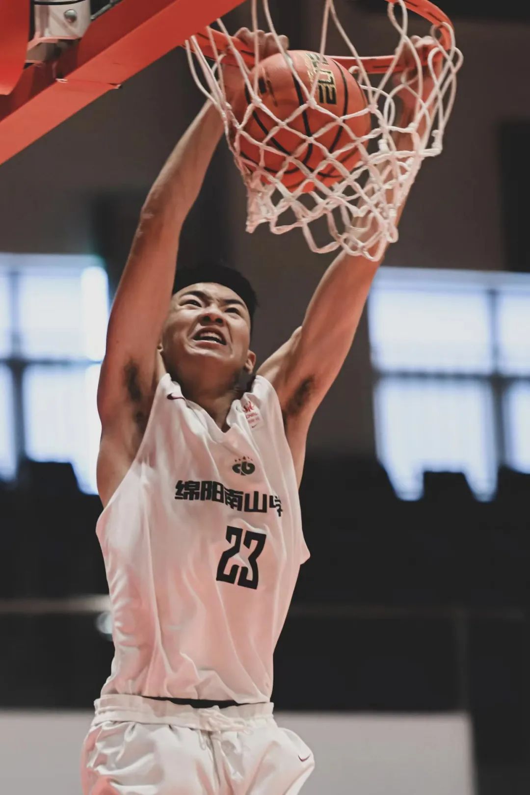 全美高中生篮球（终于，我们也有自己的“五星高中生”了）