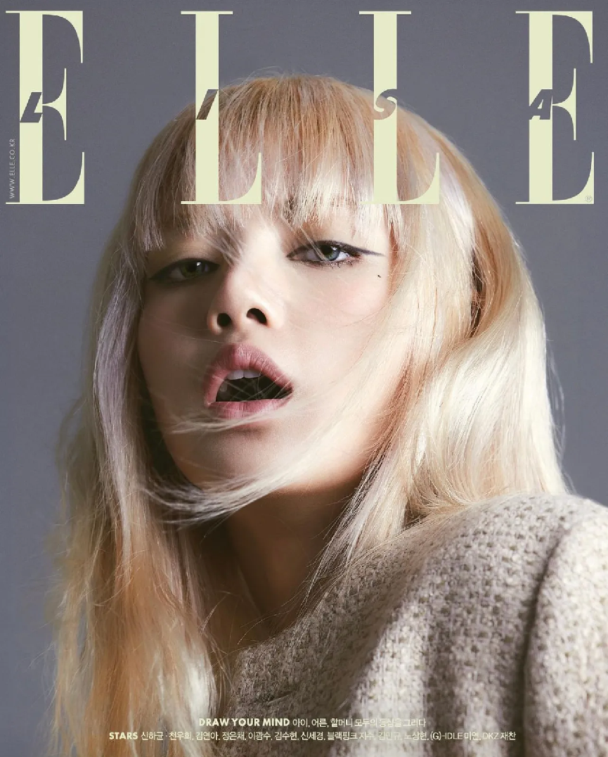 Lisa时尚大片被曝，短发性感撩人，黑色马甲尽显S型曲线