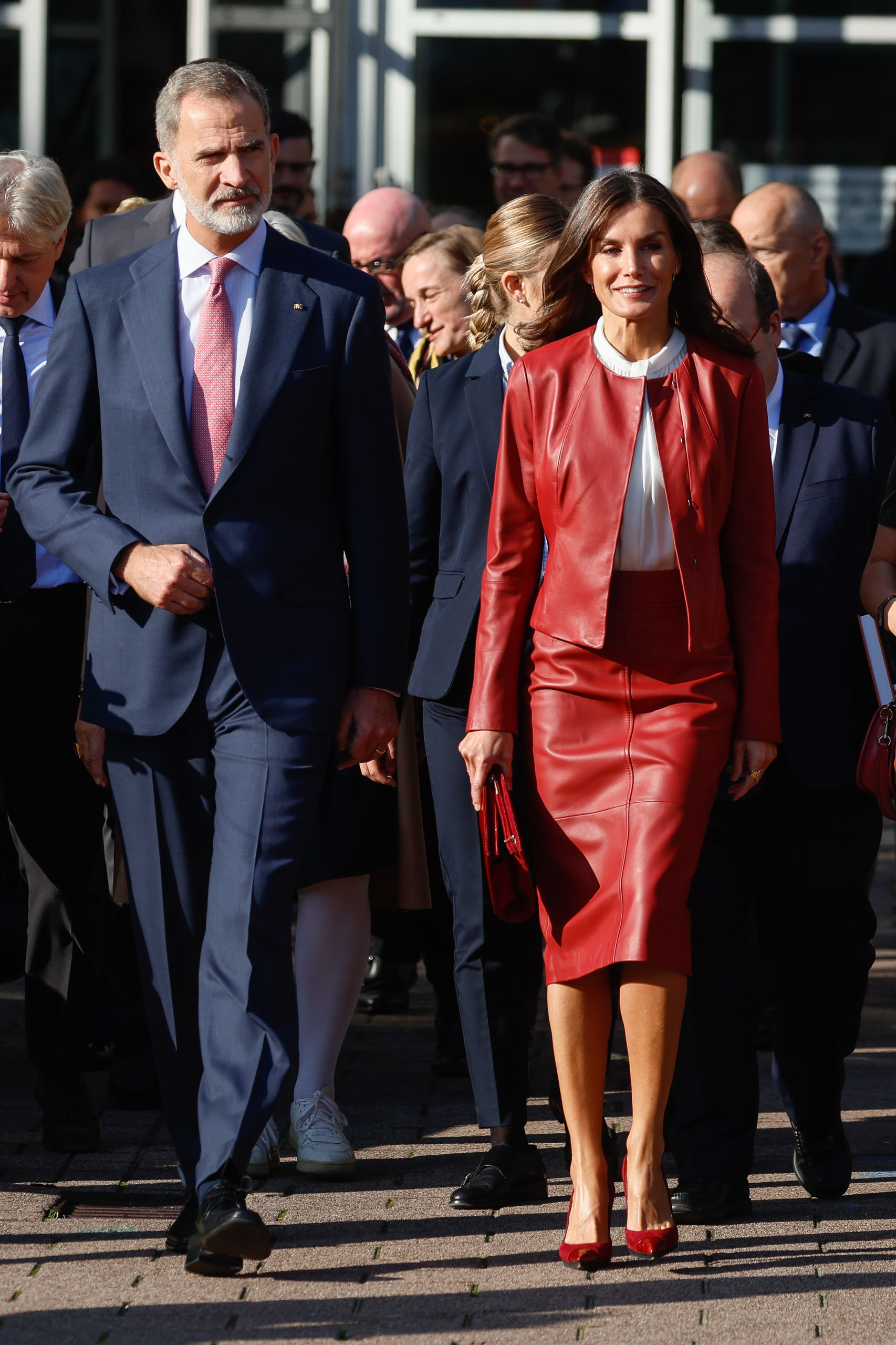 莱后德国行穿搭全记录，衣品和颜值一样飘忽不定，珠宝是最大亮点