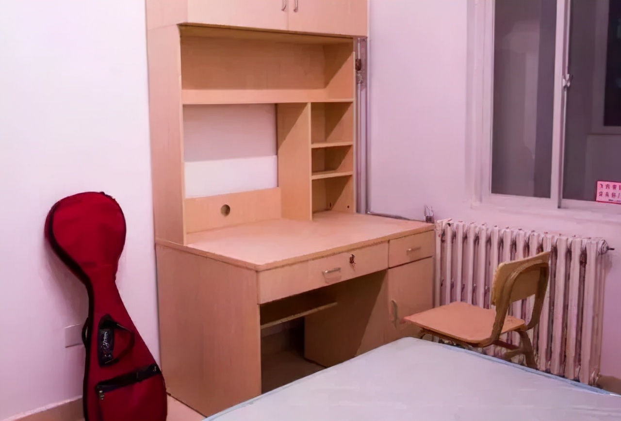 中国大学宿舍十大等级，你住在第几级？看到第3个我酸了...