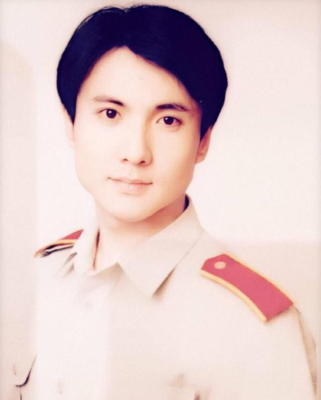 冯小刚遭人陷害，蔡国庆立过3次三等功，军旅男星为何如此优秀？