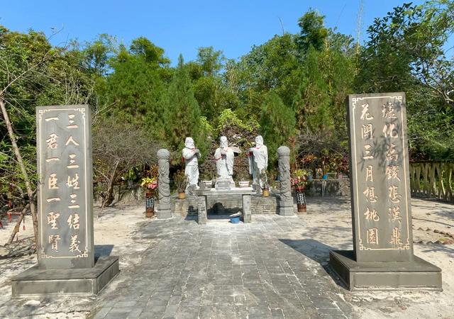 儋州印象：苏轼与关公哪个该更亲切一些，感觉东坡在这儿受委屈了