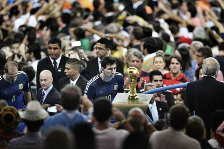 世界杯十大经典瞬间：马拉多纳上帝之手、巴乔落寞的身影......
