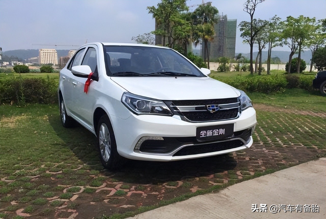 从新中国成立到如今的新能源时代，中国汽车从未停止脚步