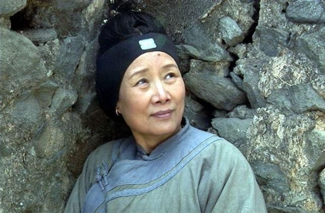 李莲英有三大绝活：慈禧离不开他，光绪感激他，珍妃投井前也喊他