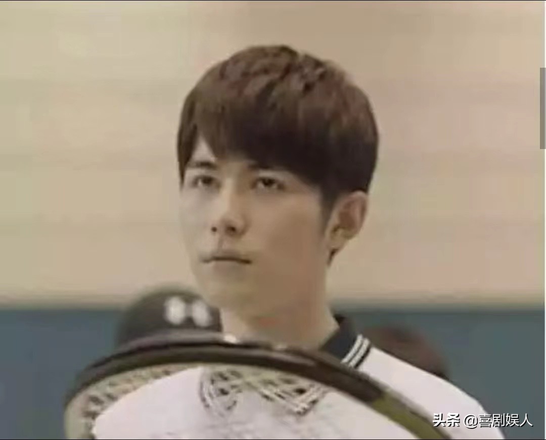 同样是演“高冷男神”，有的帅气逼人，有的面无表情像