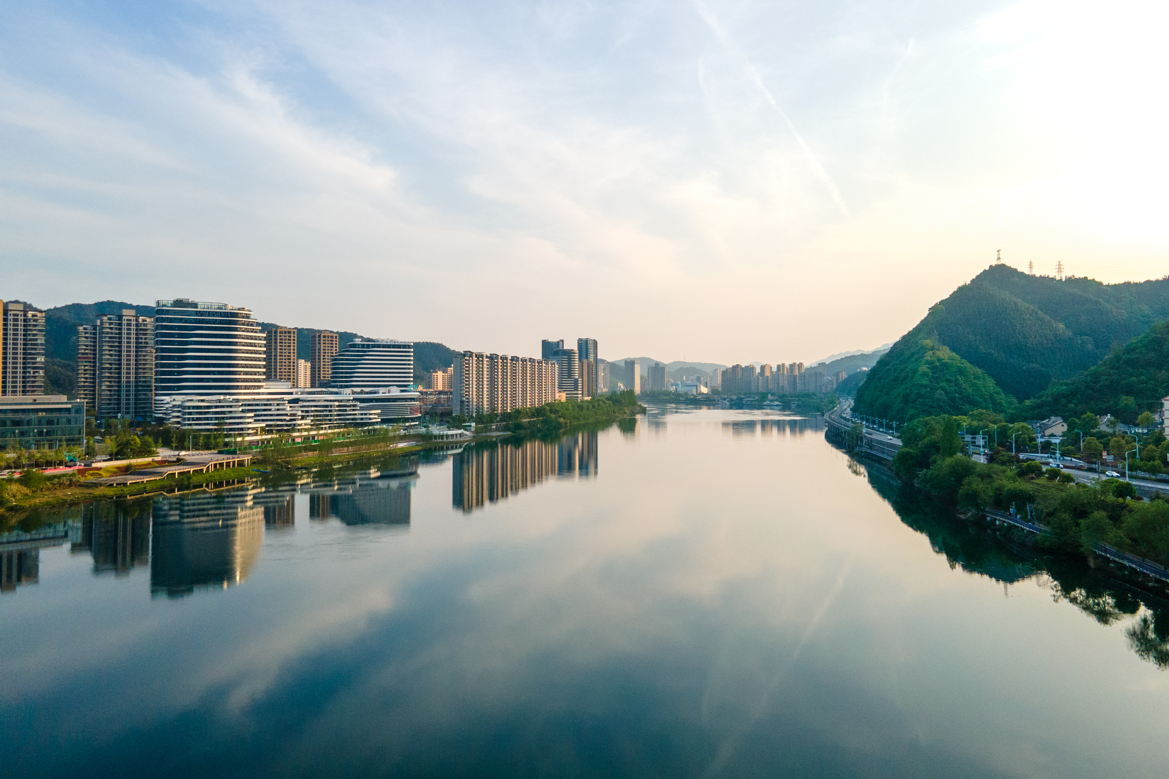 建德旅游，这三家坐拥山水的高端度假酒店，可以满足你的一切想象