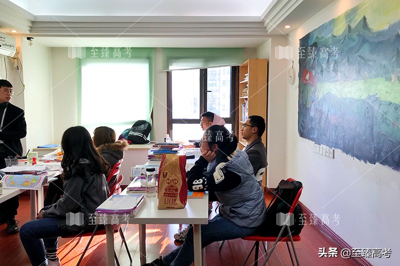 艺考生文化培训学费都很贵吗：至臻高考复习文化课