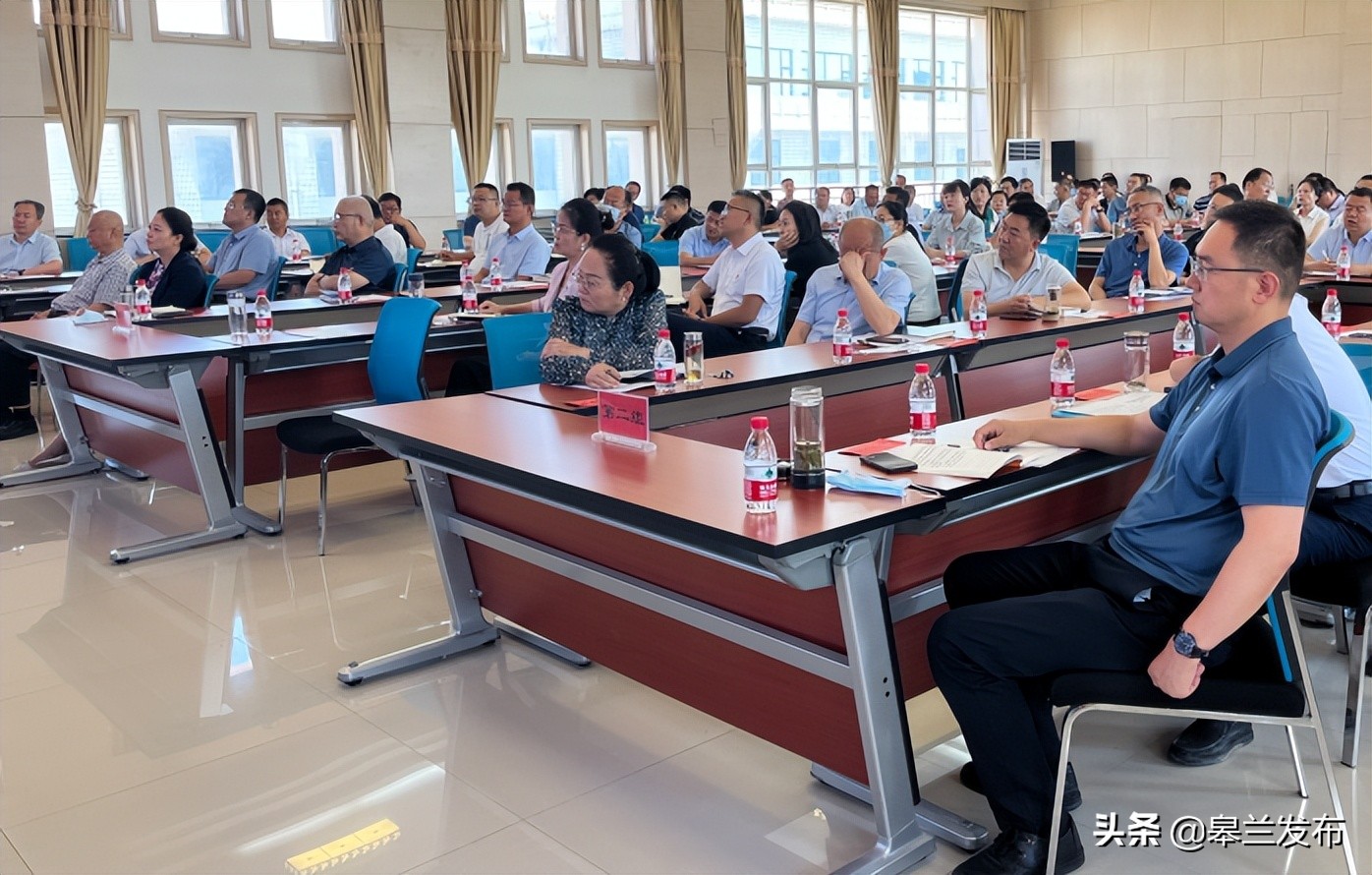 �����ؾٰ쵳���ɲ���������������ѵ���߹᳹��ʵ������һ�ߡ�ս�Բ���Ҫ��ר����ѵ��