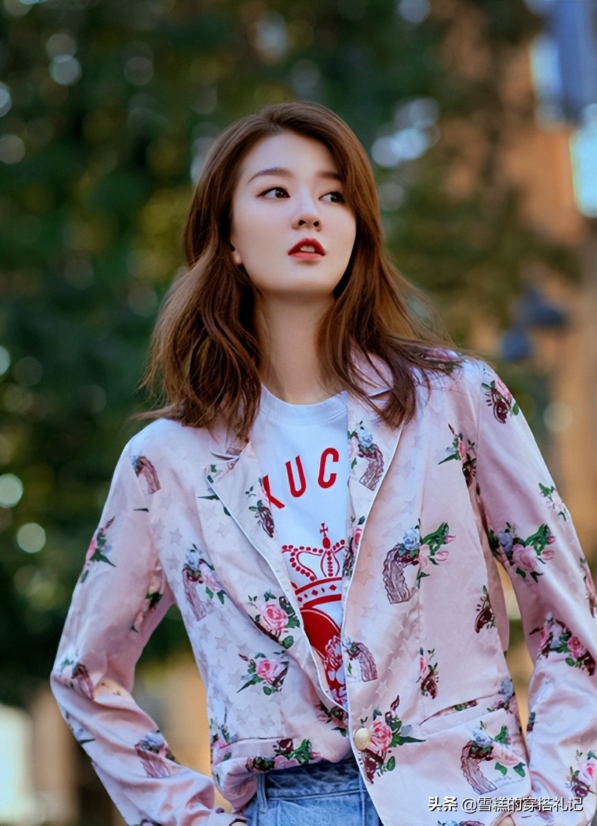 方脸、圆脸都不算什么，“扁平脸”才可怕！形象颜值还很难拯救