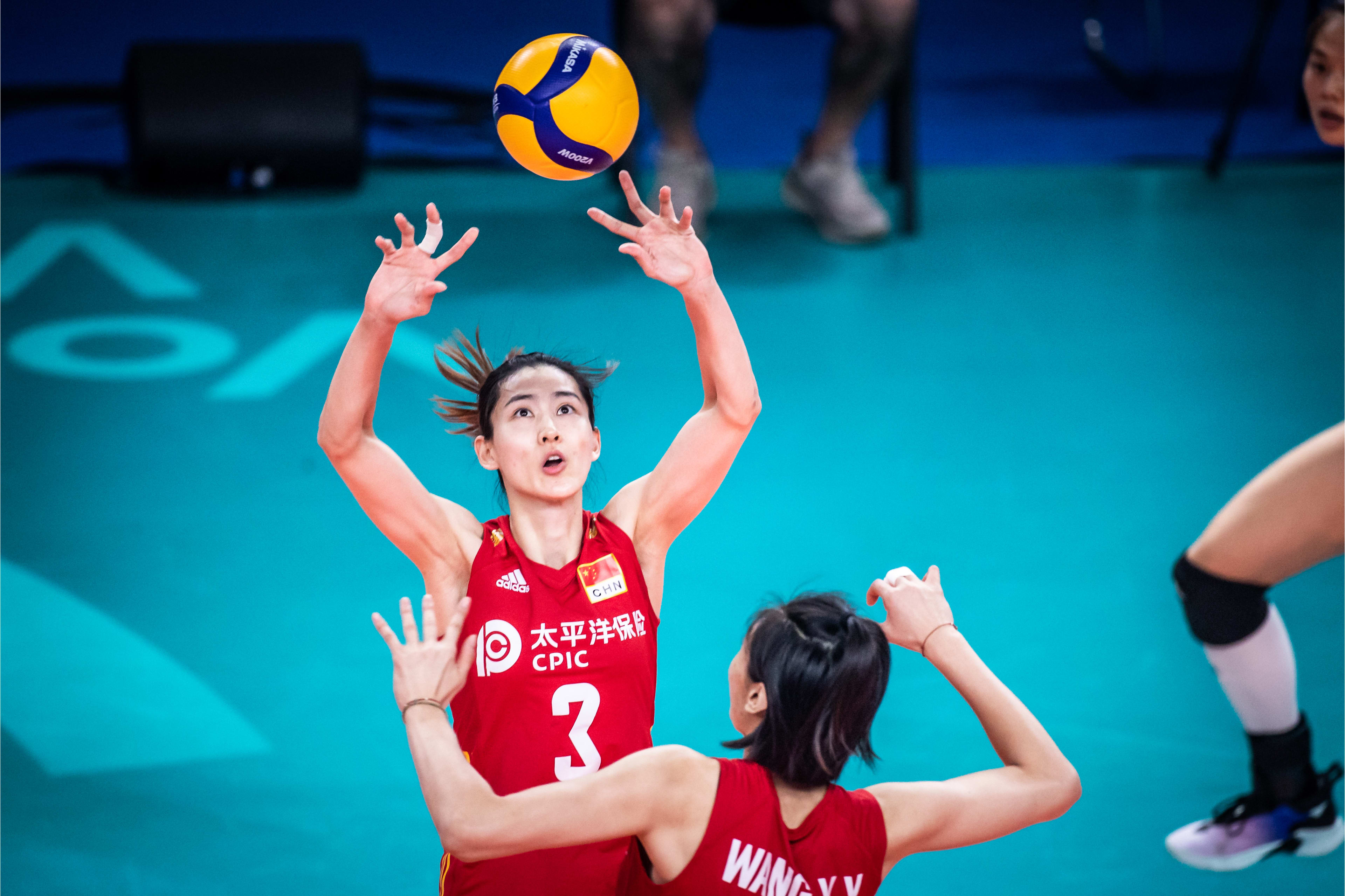 本届世界杯女排拍战况(中国女排3比0战胜阿根廷,夺世锦赛开门红
