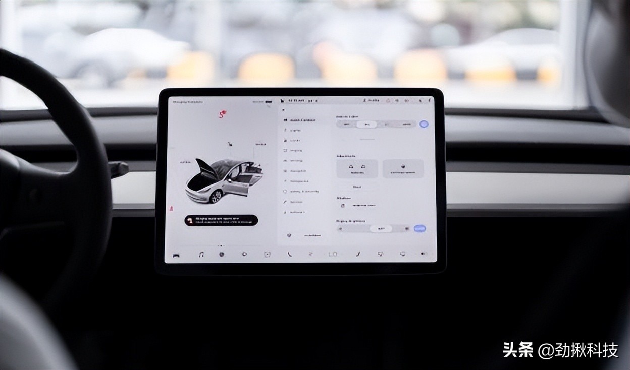 美国98%汽车都能用CarPlay，中控屏幕踹进新时代？