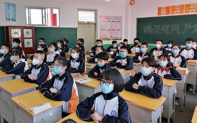 山西“王牌”中学，50余人考上清华北大，一本达线率达95%