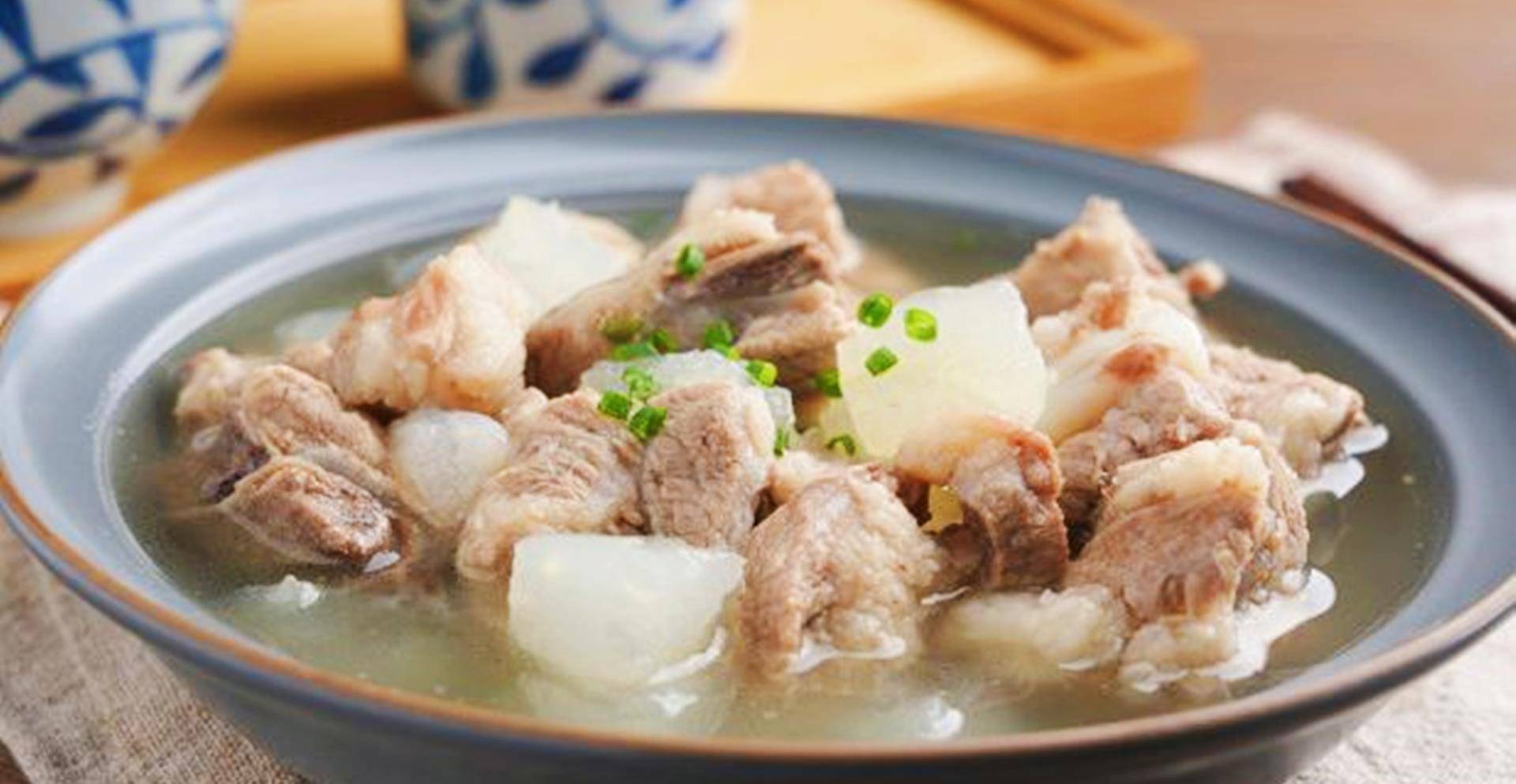 圖片[8]-中老年人夏天養(yǎng)生  常喝這兩樣湯 補(bǔ)水潤(rùn)燥身體棒-起舞食譜網(wǎng)