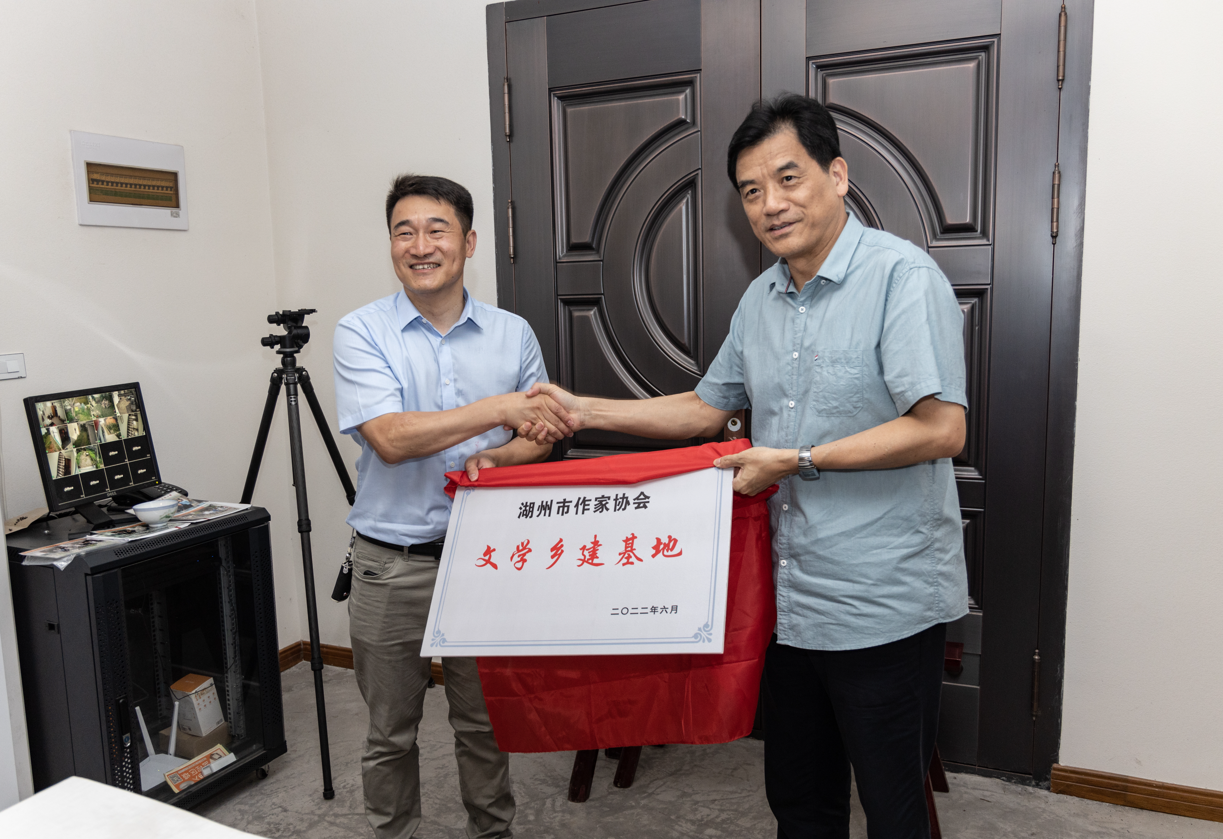 全市首个文学乡建基地在善琏挂牌成立