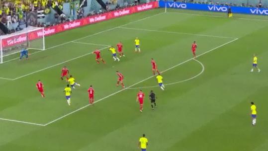 早点看球丨进球大战相继上演 葡萄牙成功“复仇”与巴西携手提前出线