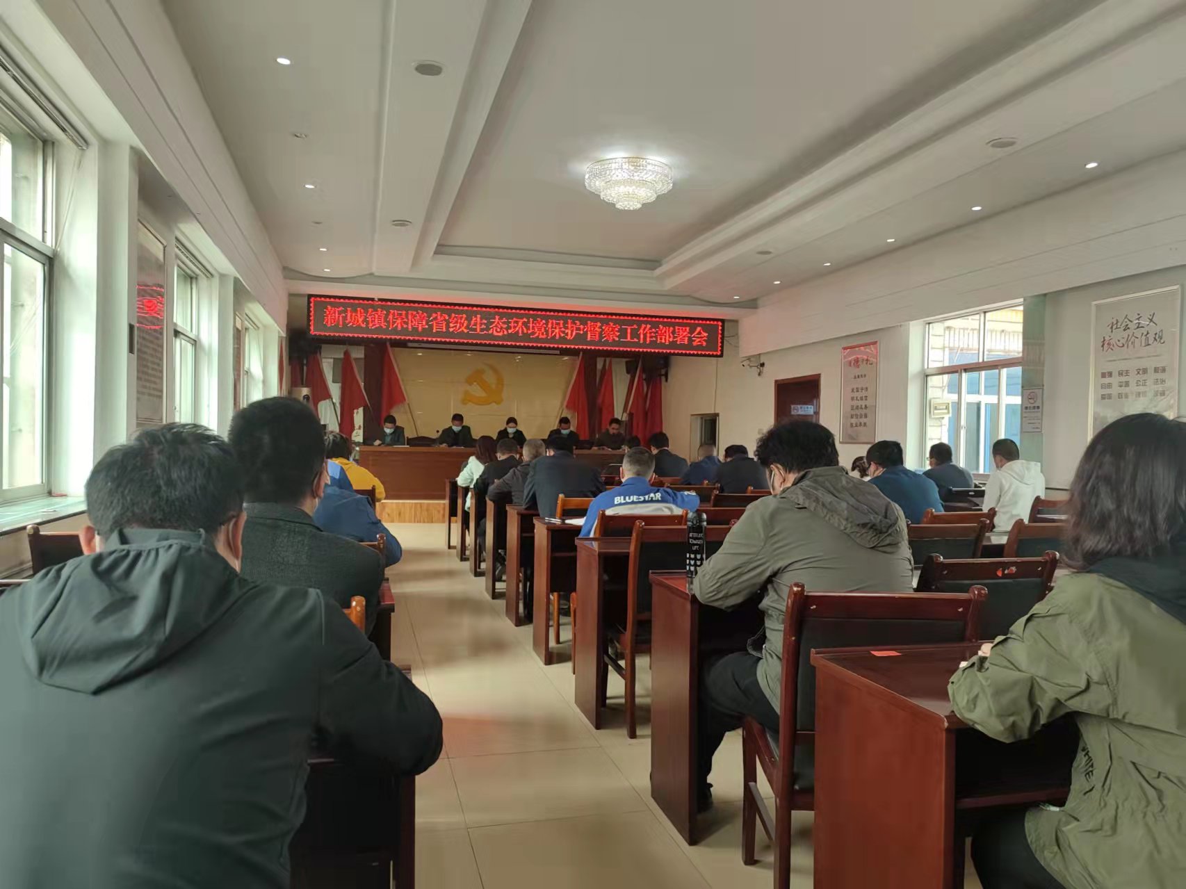 西固区新城镇念好“四字诀”助力乡村“颜值”再提升