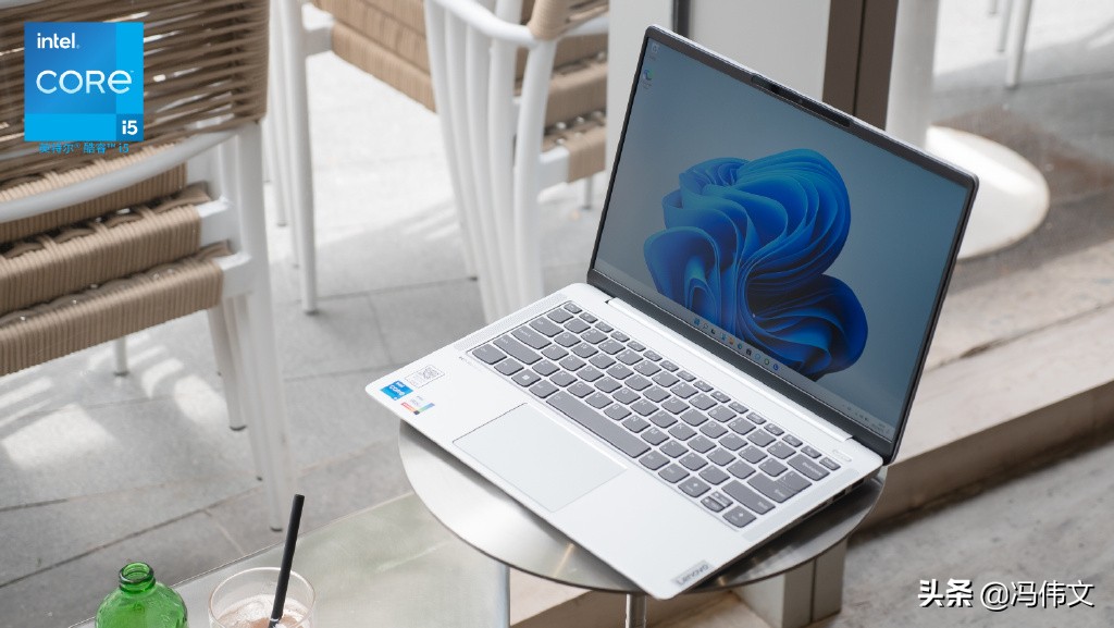 联想小新 Air 14 Plus 酷睿版评测：这一次，内卷的是英特尔