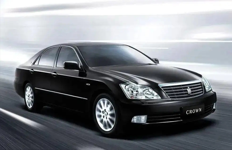 98年皇冠原厂维修手册(翻新一辆13代经典丰田皇冠,13万公里刚过磨合期