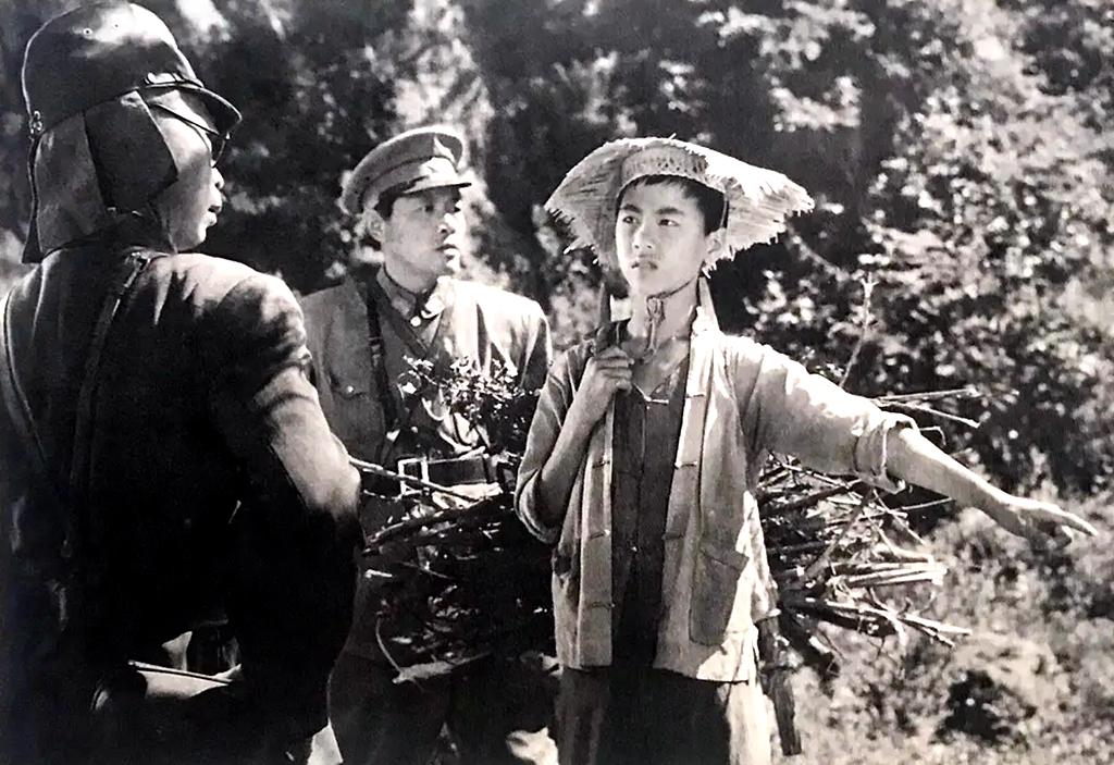 47年前电影《烽火少年》,马精武方辉健在,小松饰演者却渺无音讯