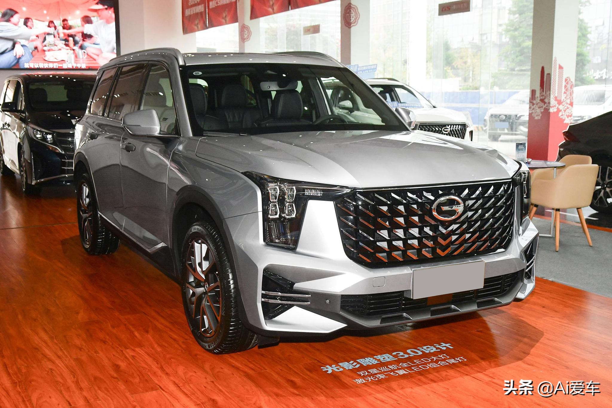 低价2.0T+7座设计，大尺寸高品质家用SUV，油耗不高，广汽传祺GS8