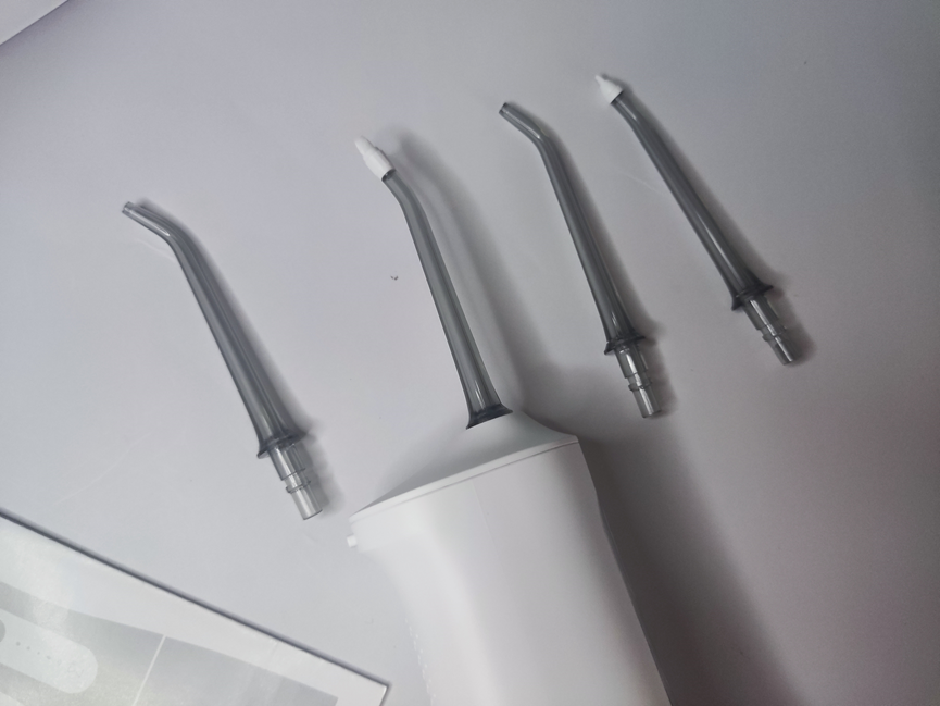 深层洁齿，英普利W1Plus冲牙器呵护口腔