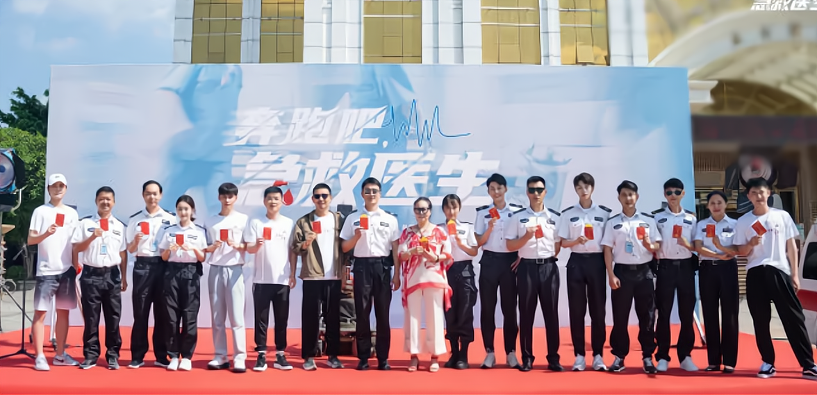 两部医疗爽剧将袭，佟大为彭冠英领衔，演员阵容不错，值得期待