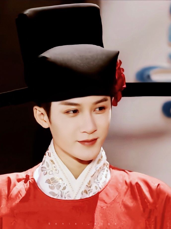 7.17美图：秦岚 任豪 肖战 檀健次 罗云熙 龚俊 张予曦 唐嫣 李易峰 王俊凯