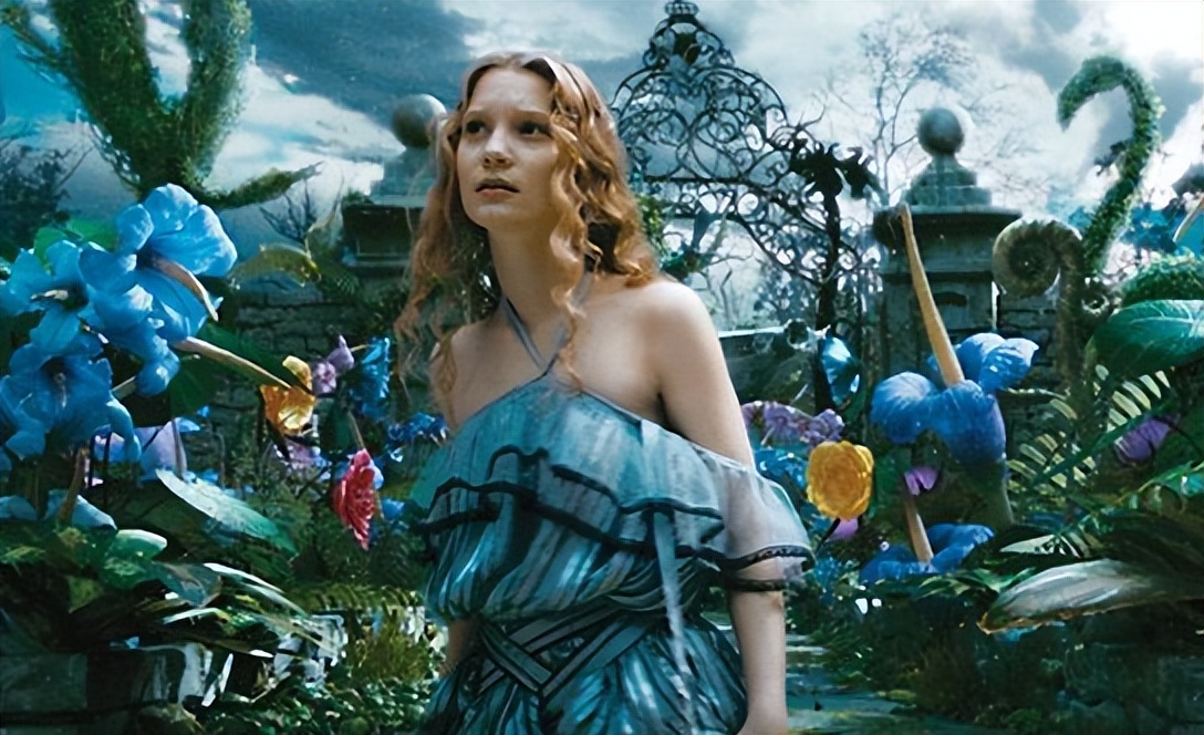 爱丽丝梦游仙境：每个人最终都会舍弃一切的，亲爱的