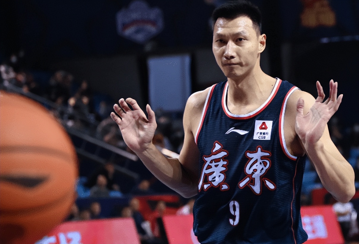 易建联在cba哪个队（易建联13+14徐杰砍18分 广东6人上双胜山西开门红）-华海博客