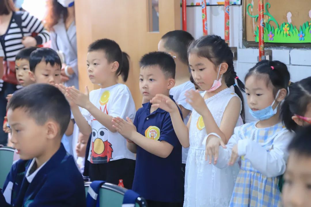 “我和南小零距离”一一记2022春南湖小学幼小衔接主题活动