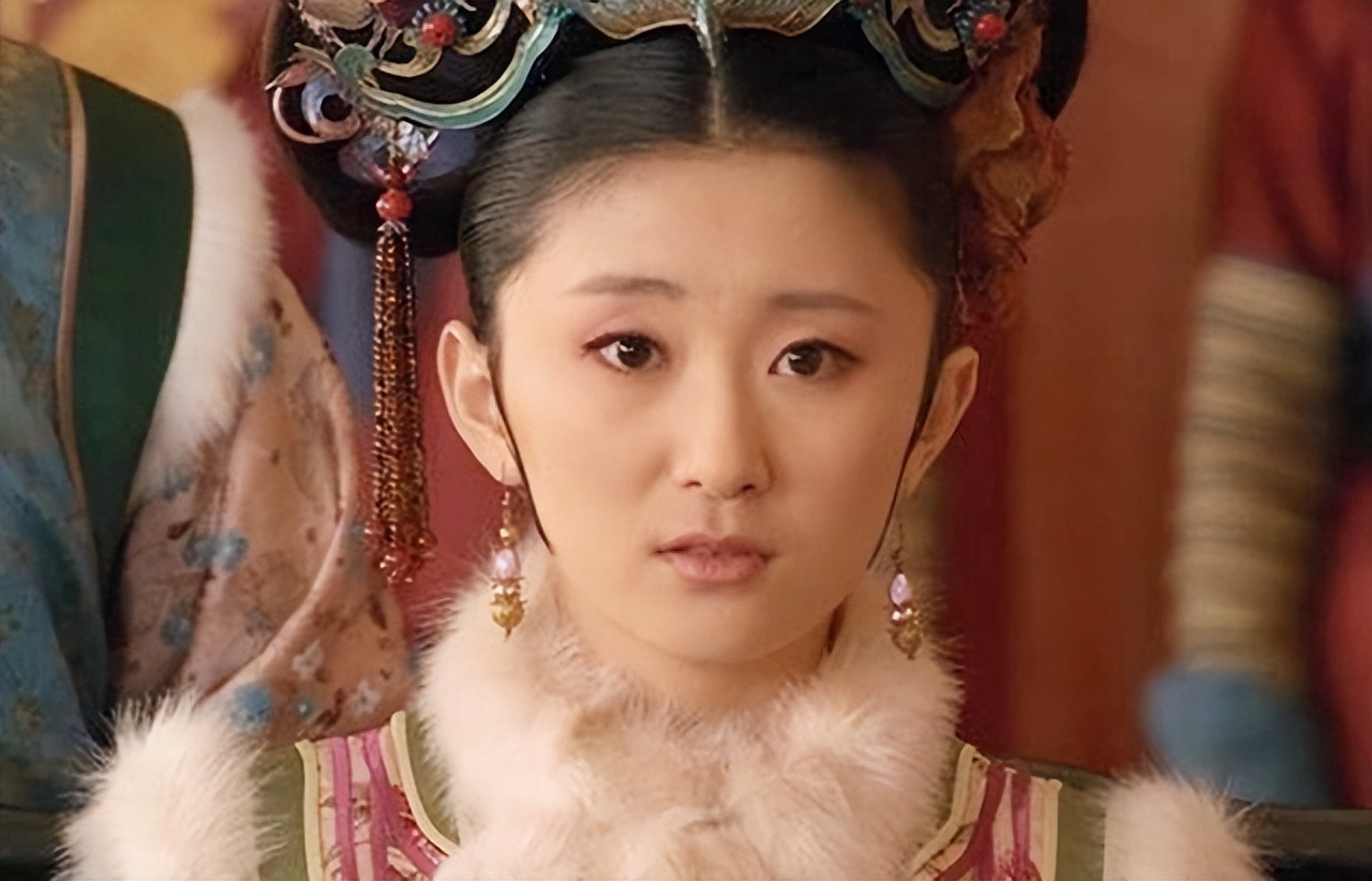 甄嬛传：富察贵人流产，甄嬛却瞬间怀疑起崔槿汐的真实身份与来历