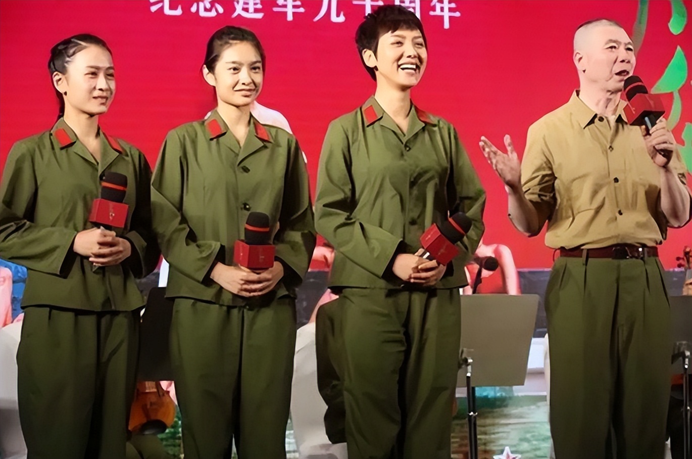 冯小刚遭人陷害，蔡国庆立过3次三等功，军旅男星为何如此优秀？