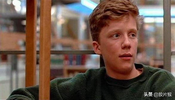 20个隐藏在电影里的服装细节，隐含了一些电影的线索