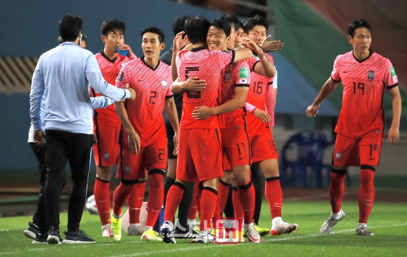 cctv5手机版直播中国对韩国（CCTV5直播！国足PK韩国=尊严之战，首发11人浮现，拒绝“恐韩症”）