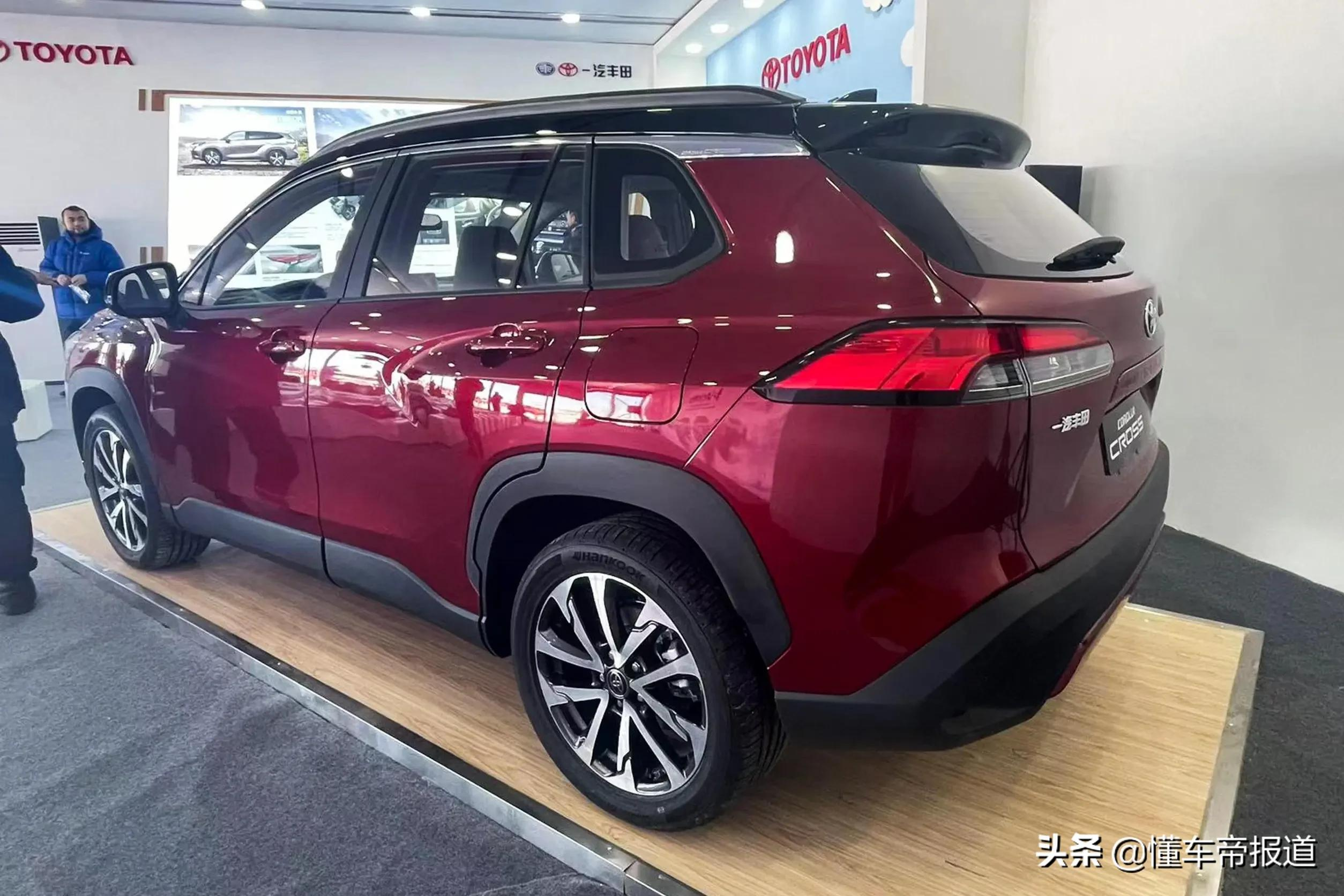 新车|搭载2.0L动力 对标日产逍客！一汽丰田卡罗拉锐放1月20日上市