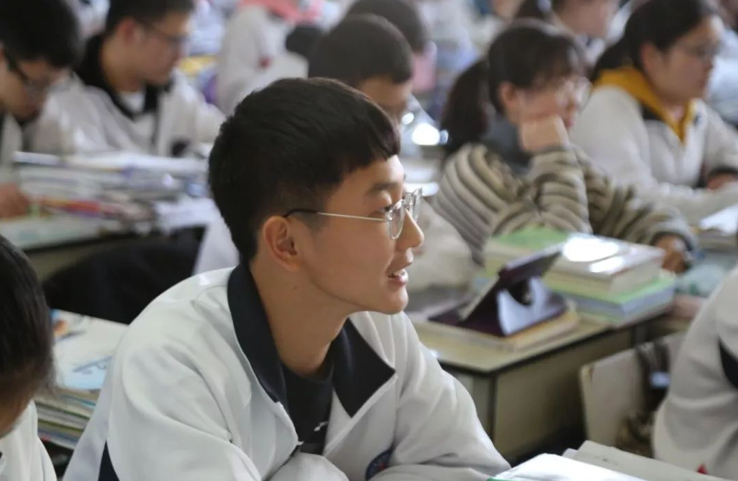 高考取消录取批次，大学不再划分一本二本？新政策或于2022年落实