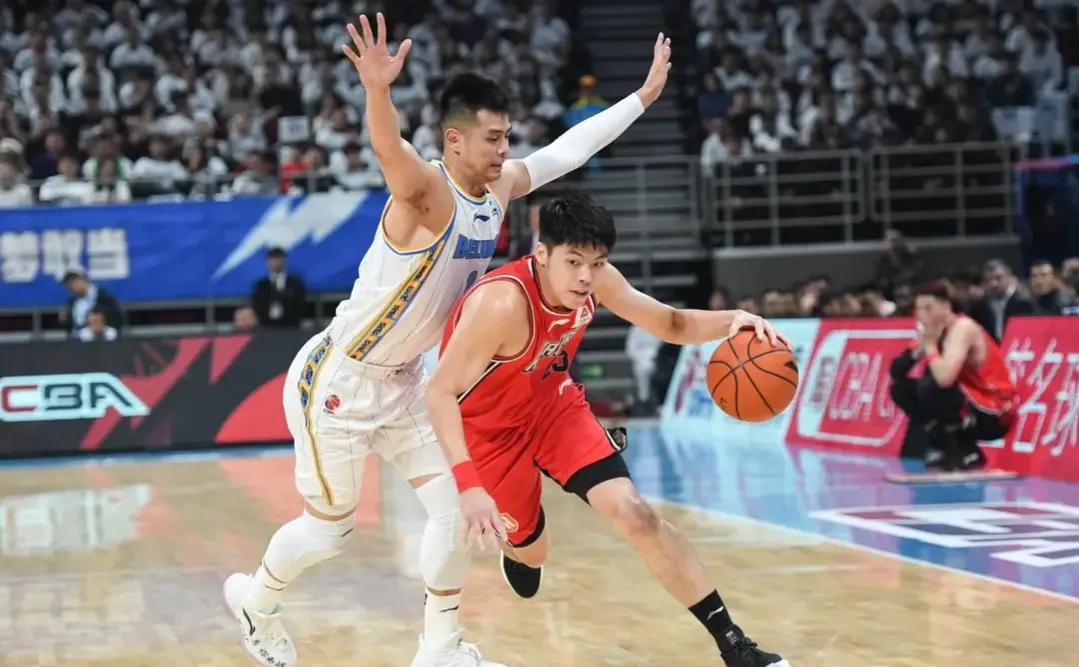 cba张铭浩是哪个省的人（盘点广东本土现役五大篮球手，徐中锋上榜，范子铭最大争议）