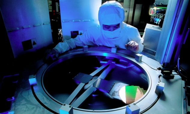 duv光刻机紧缺 芯片的破局之路在哪里?