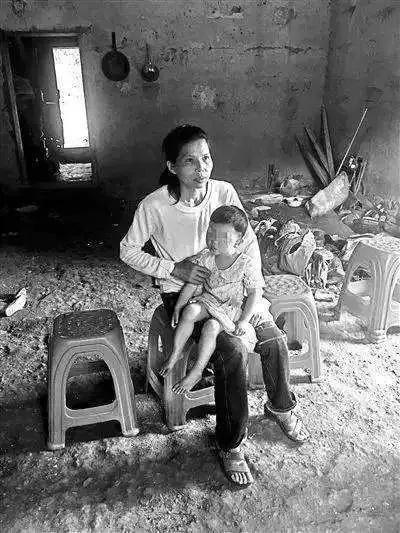 奇闻！江西女孩高考712分，名校毕业却17年不工作，还生了6个孩子