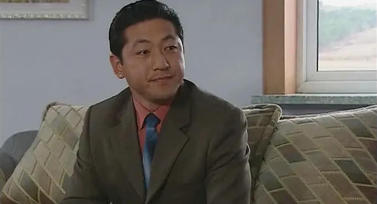 《刘老根5》孙小飞版"二奎"引热议,珠玉在前,真不是痞帅就行