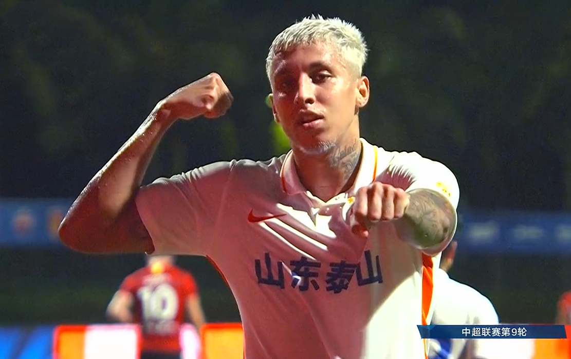 克雷桑丟點球（真香啊！從6場0球到4場4球，克雷桑瘋狂打臉罵他“水雷”的人）