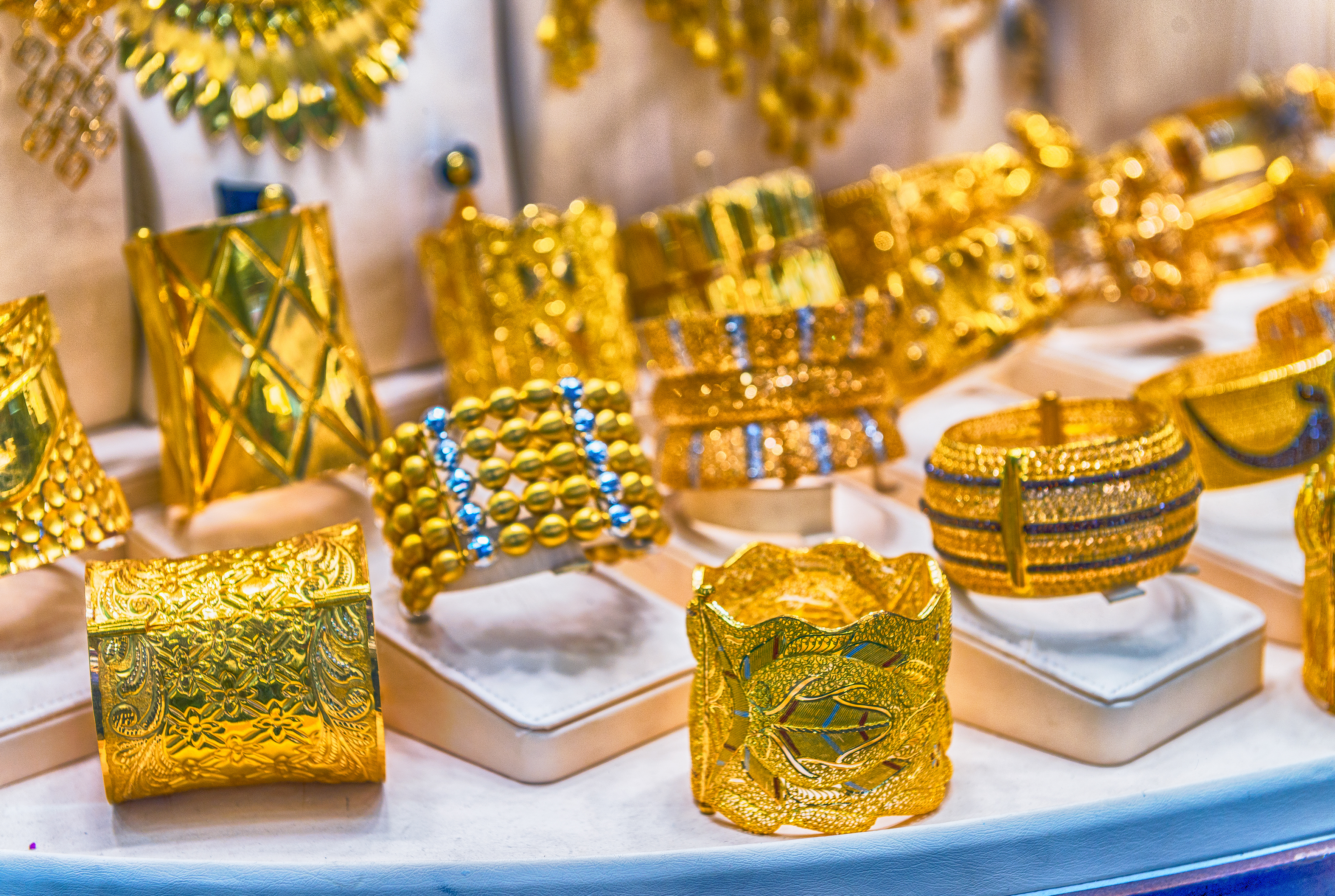 金店黄金价格(金店黄金价格今天多少一克)