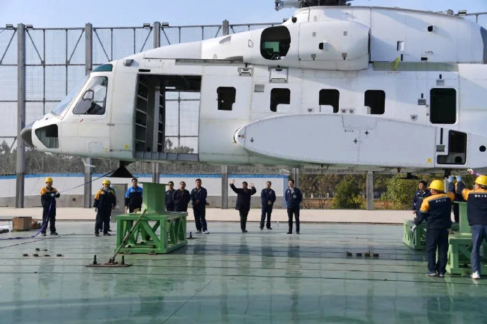 2022��ž�½��չ��������ֱ��ֱ�ȴ�����������;���˻����ϵ�λ