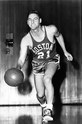 哪些球队是最后加入nba（NBA联盟的发展历程，以及几只王朝球队和标志性球星）