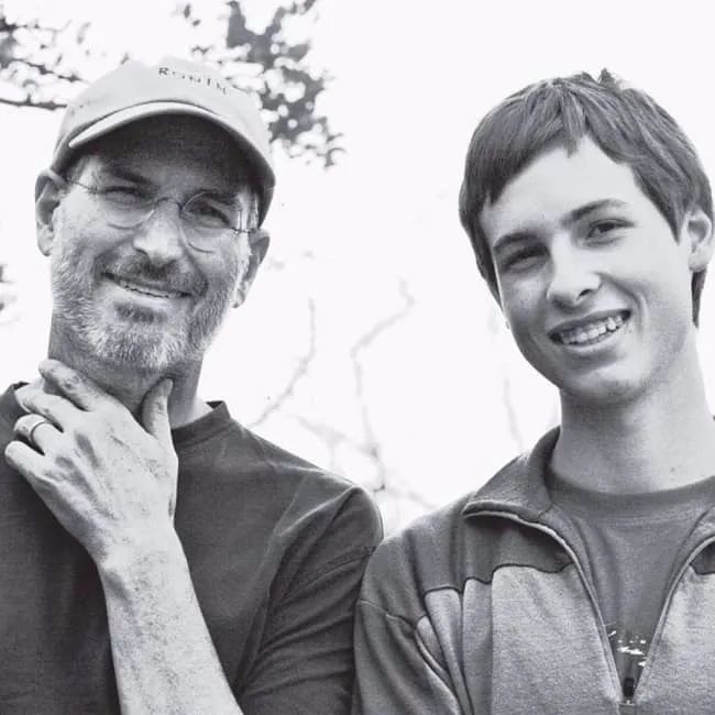 乔布斯儿子是谁乔布斯在iphone上留下两个儿子