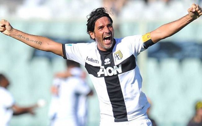 卢卡雷利夺得过世界杯（亚历山德罗卢卡雷利，帕尔马忠魂）-华海博客