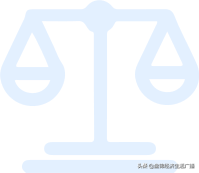 变更车道致三车相撞，女子